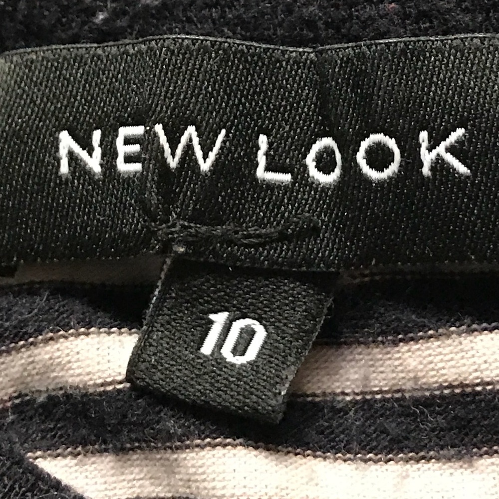 Halter Top // New Look - Picture 2 of 3